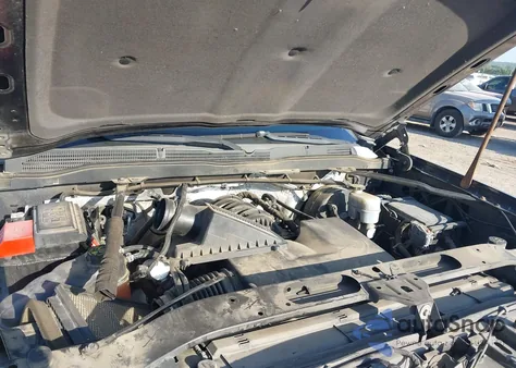 2014 Chevrolet Silverado 1500 1Lt from USA, damaged, VIN 1GCVKREH9EZ324568